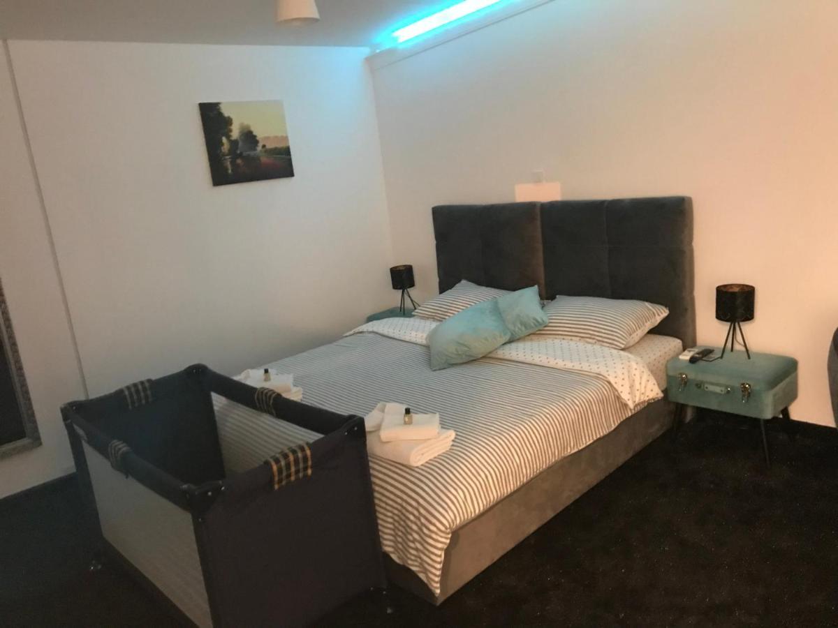 Woow Apartment *